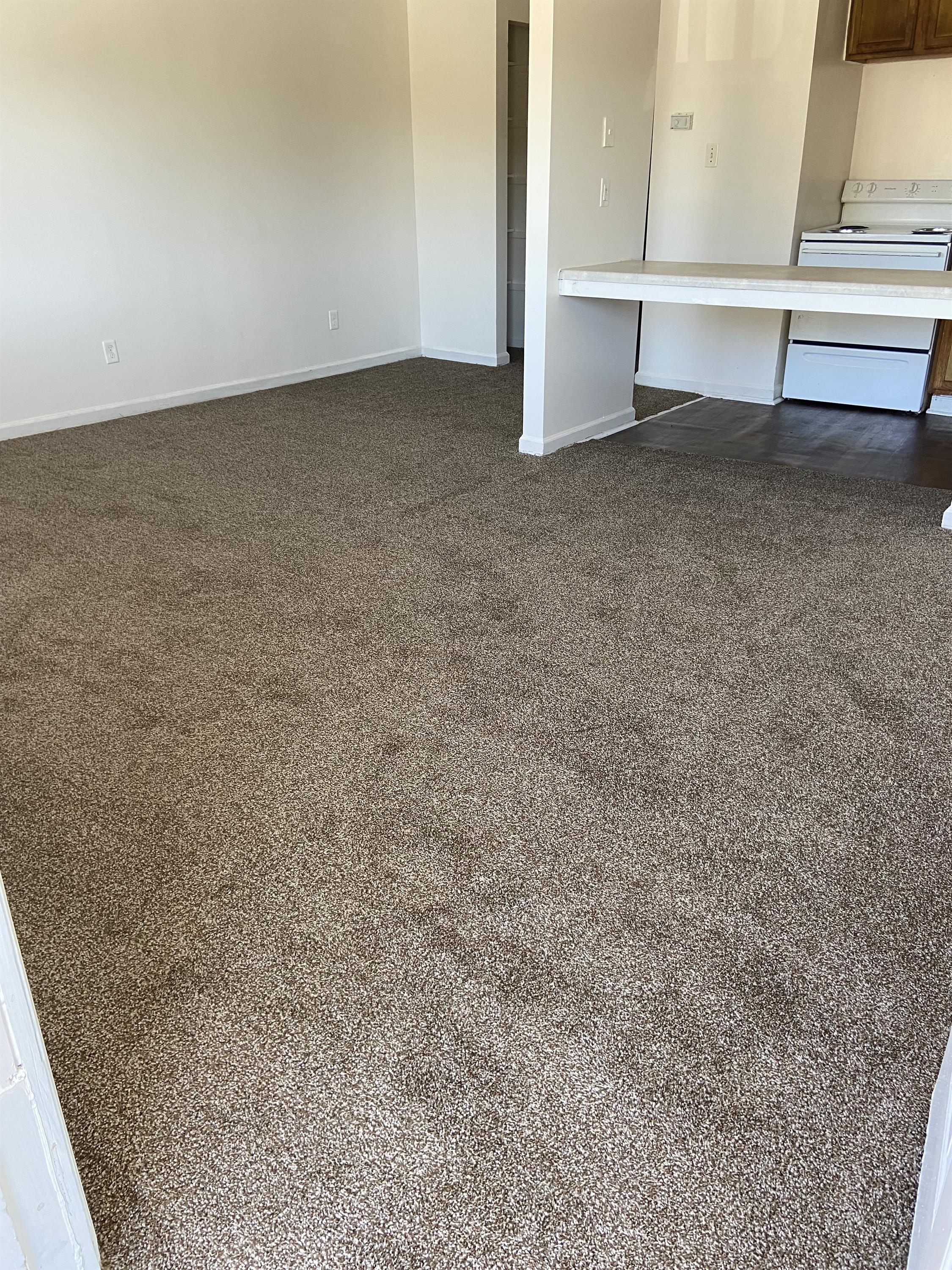 617 Vallotton Dr., Apt. B8