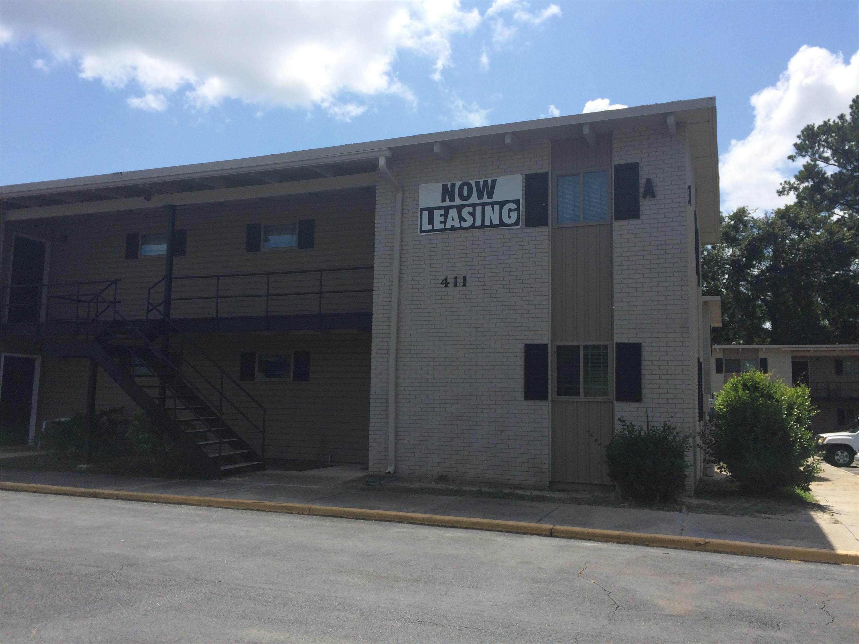 411 Northside Dr., Apt. A8