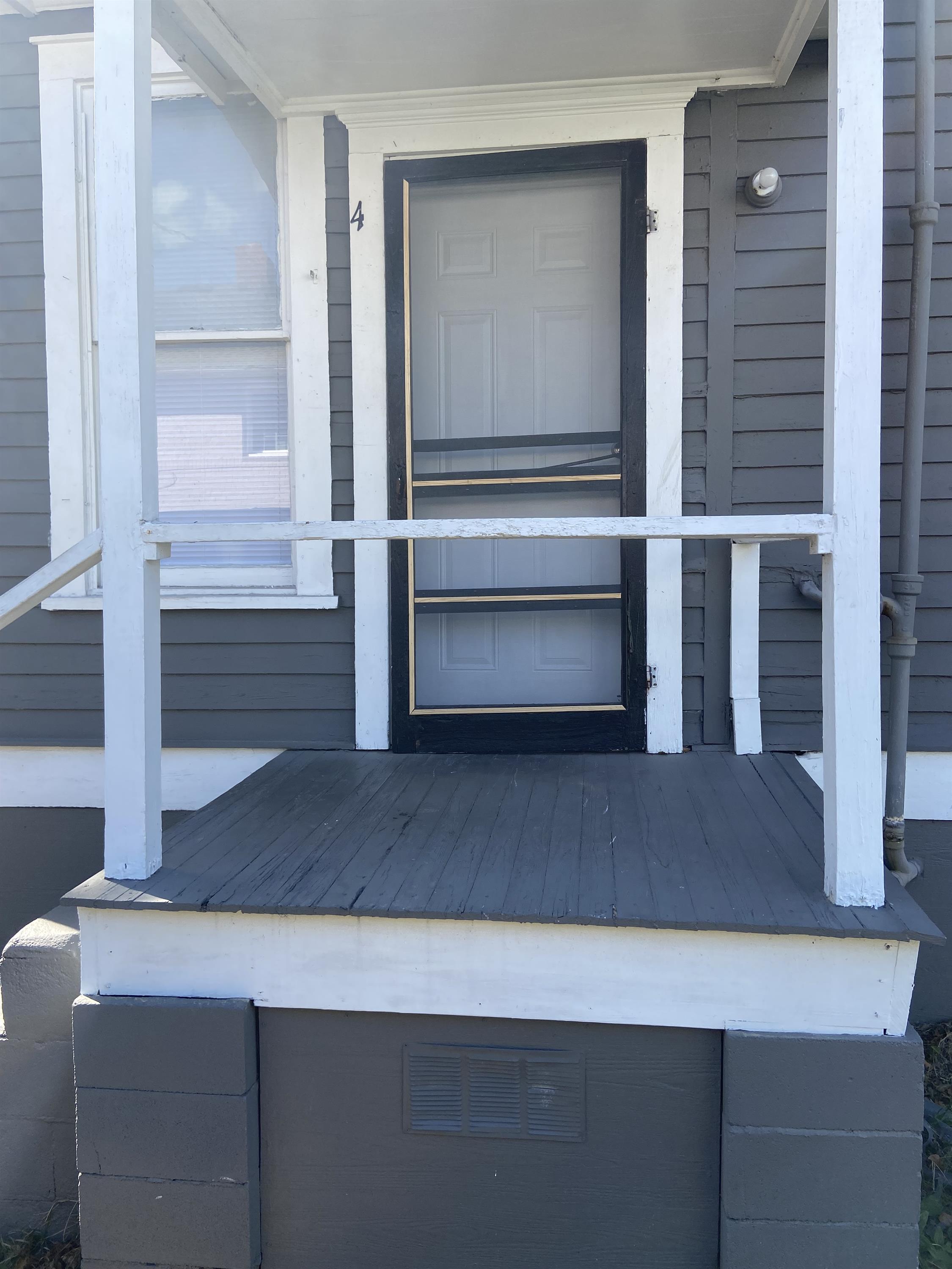 205 East Adair Street - 4
